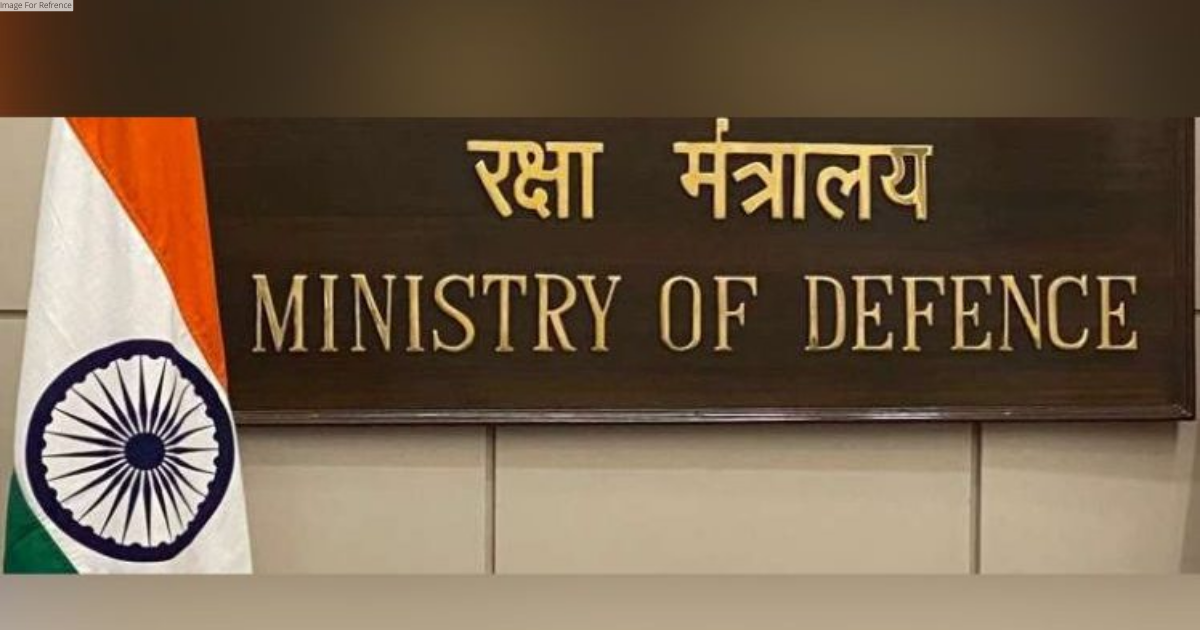 Ministry of defence signs Rs 1,700 crore deal for dual role Surface-to-Surface BrahMos missiles with BAPL